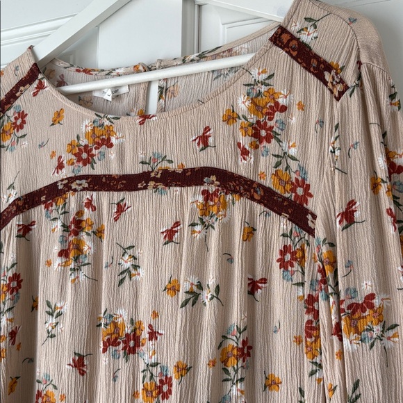 Maurices Floral Blouse with Burgundy and Cream Accents large - Picture 3 of 5